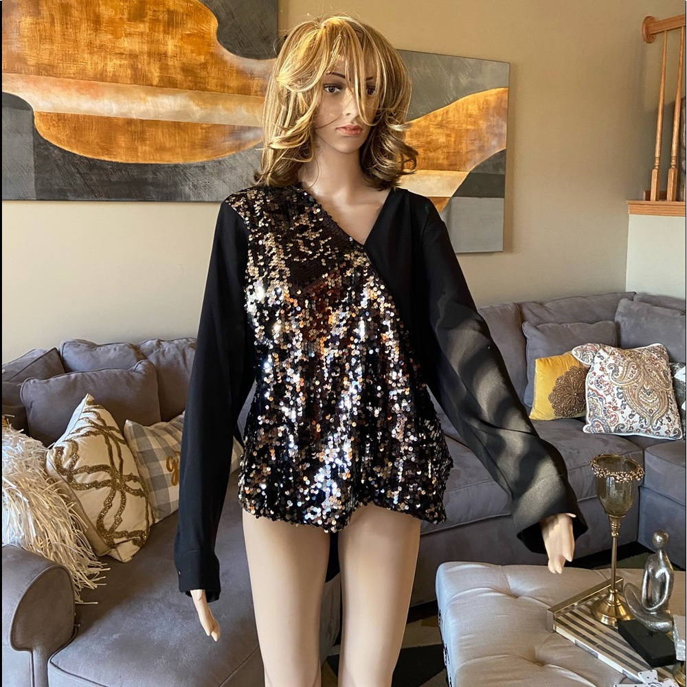 Jones NY sequined top,
